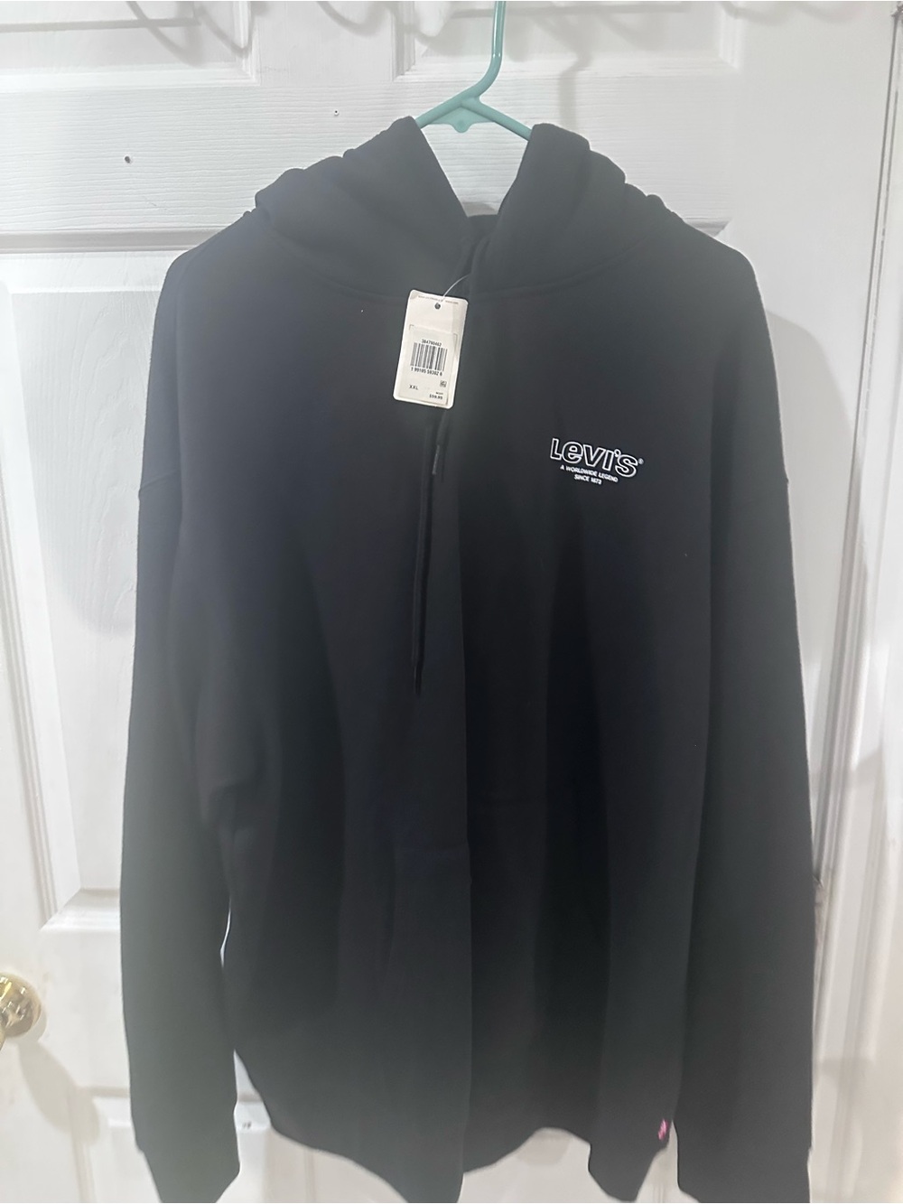 Levi’s Relaxed Graphic Hoodie XXL Black NWT Two Horse Brand